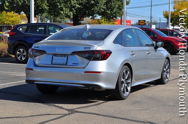 2026 Honda Civic Hybrid Sport Touring photo 3