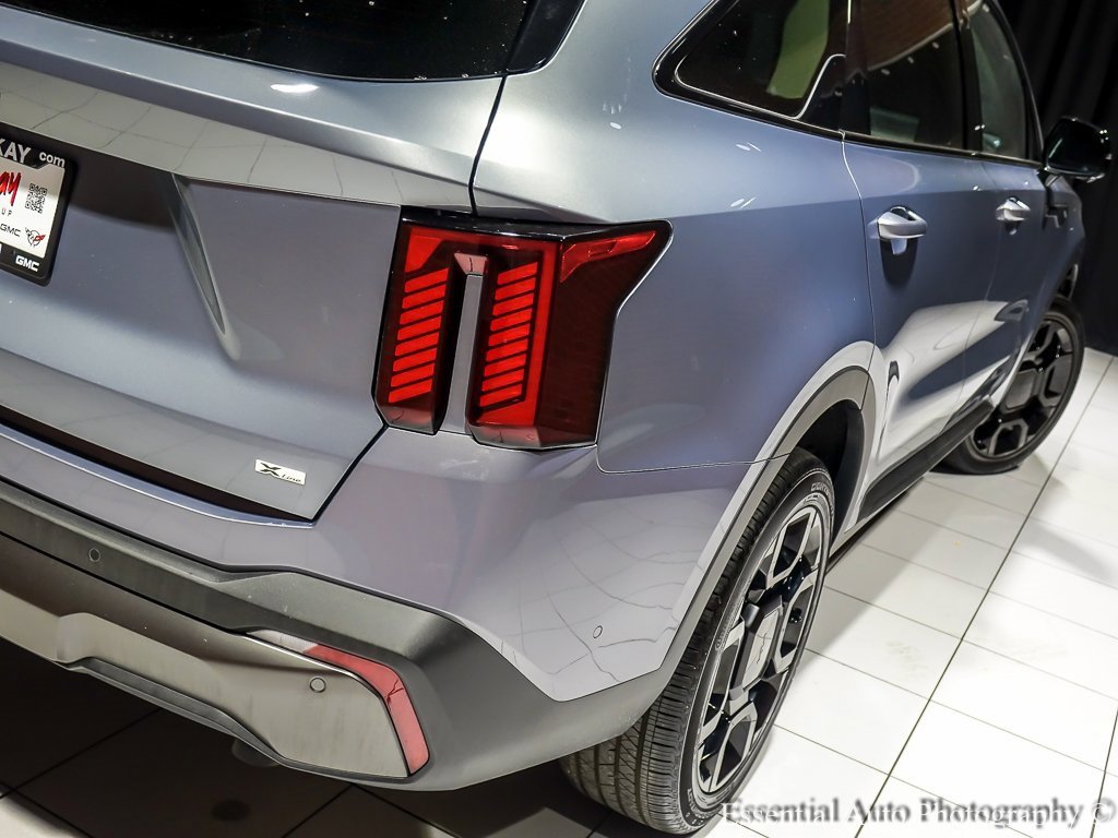 2025 KIA SORENTO - Image 9