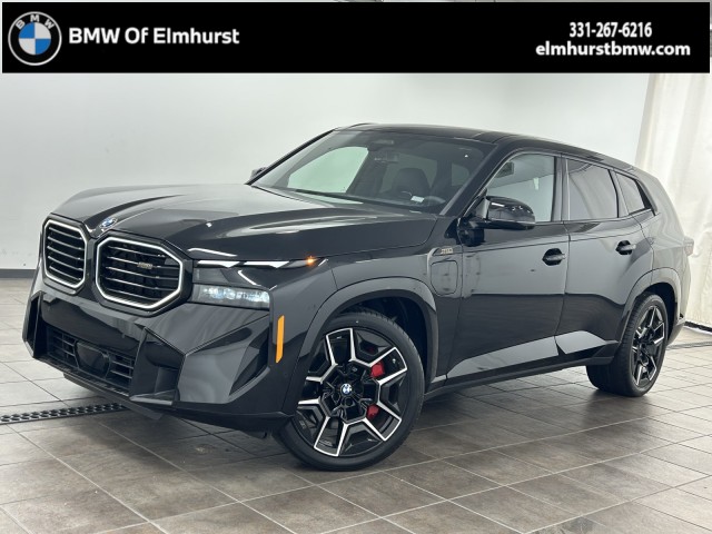 2025 BMW XM Base's photo