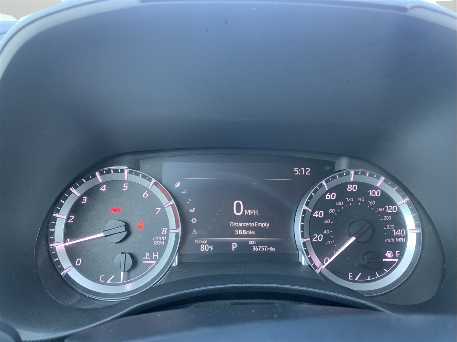 2024 Toyota Highlander LE photo 17