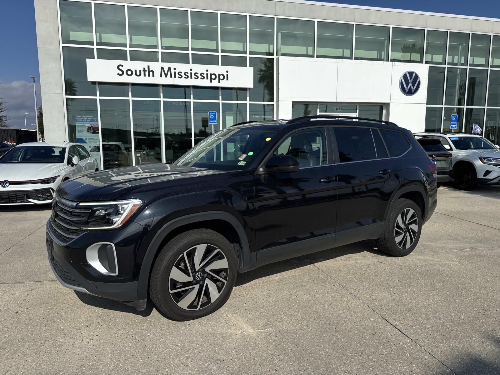 2024 Volkswagen Atlas SE w/Tech's photo