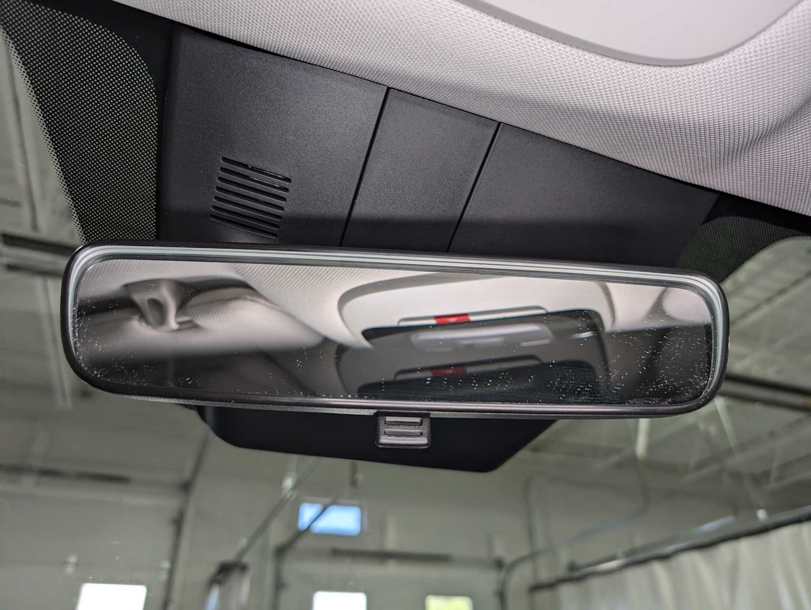 2026 Kia Sorento S photo 29
