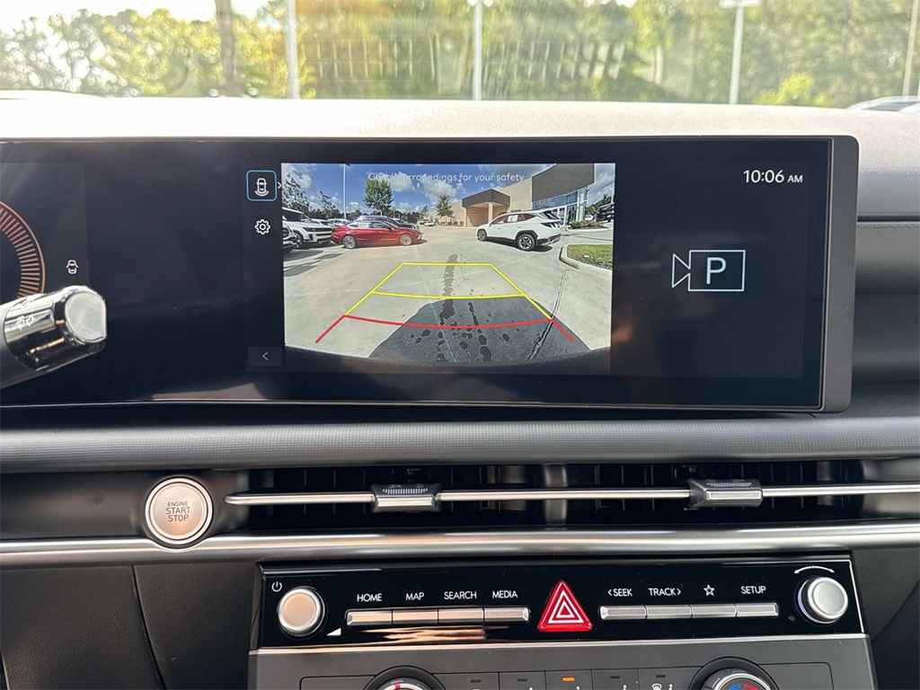 2026 Hyundai Santa Cruz SE photo 11