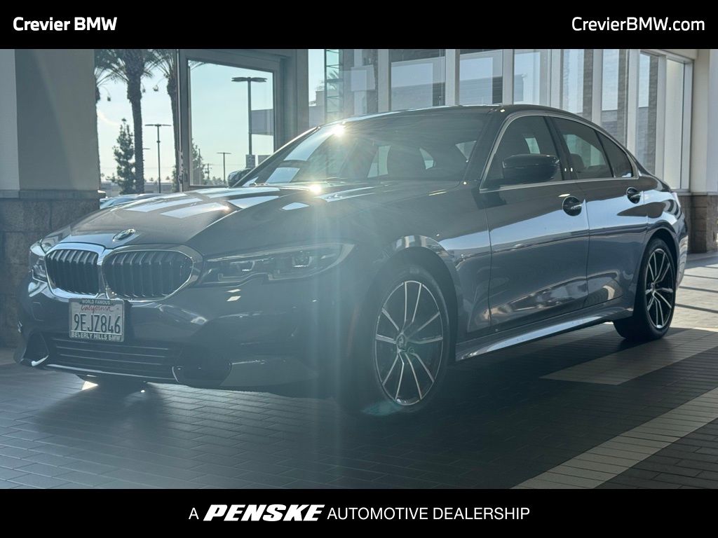 2020 BMW 3 Series 330i's photo