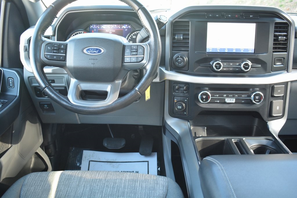 2021 Ford F-150 XLT photo 3