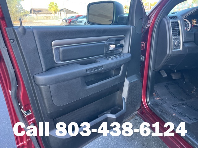 2024 Ram 1500 Classic Warlock photo 4