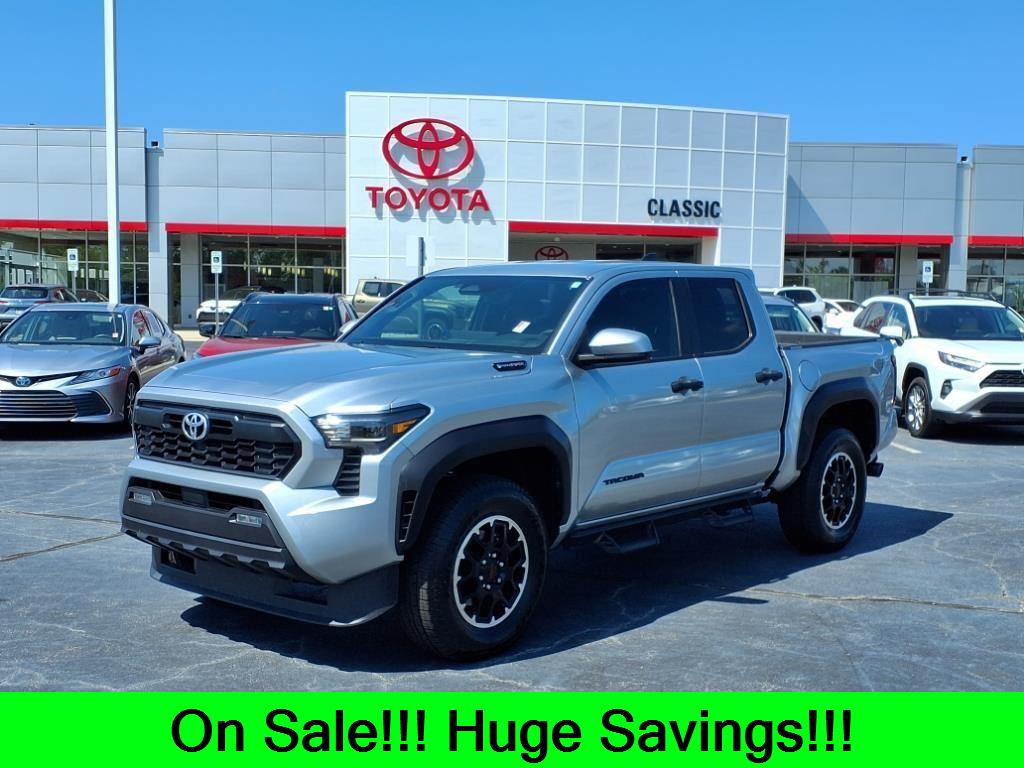 2024 Toyota Tacoma TRD Off Road's photo