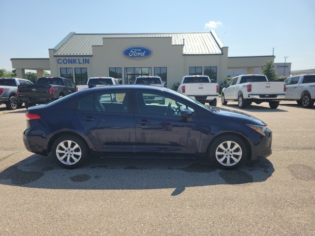 2024 Toyota Corolla LE photo 15