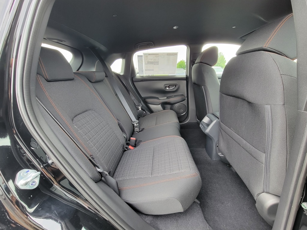 2026 Honda HR-V Sport photo 9