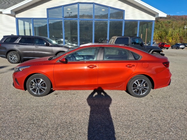 2022 Kia Forte LXS photo 5