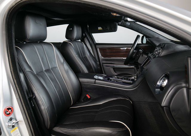 2013 Jaguar XJ XJL Portfolio photo 3
