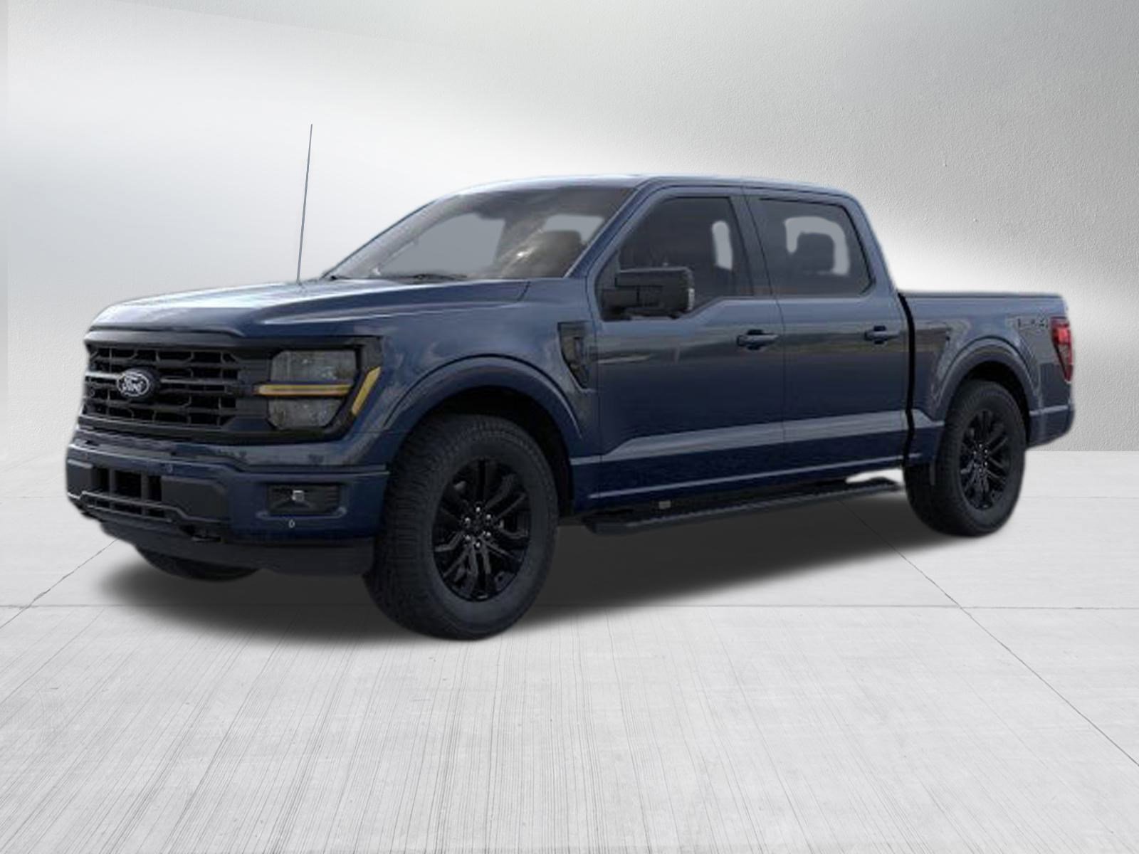2025 Ford F-150 XLT photo 4