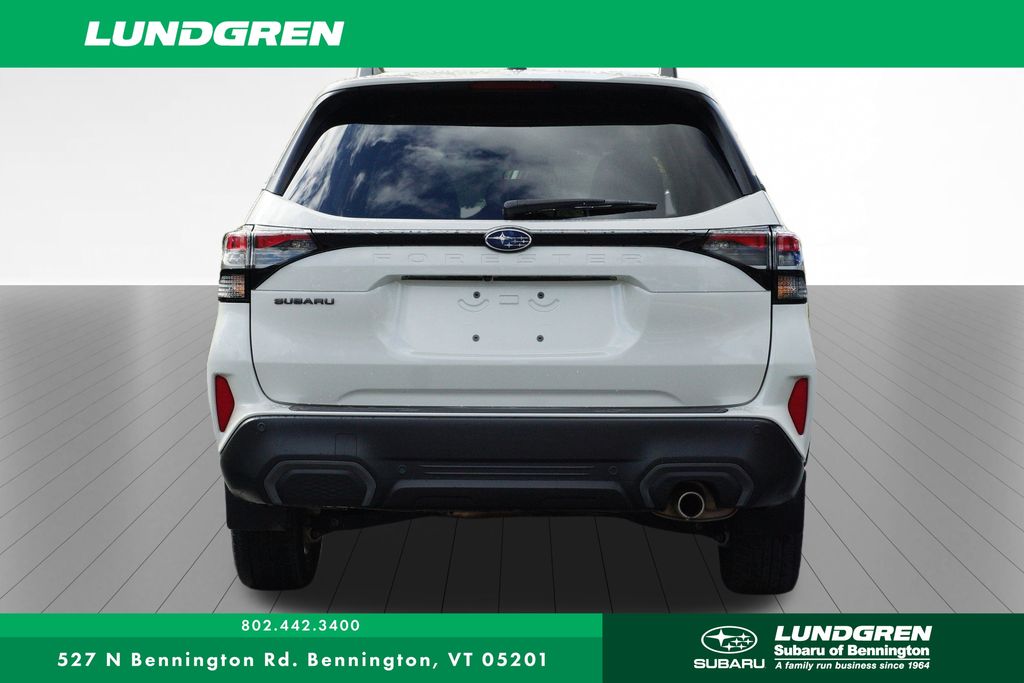 2025 Subaru Forester Limited photo 3