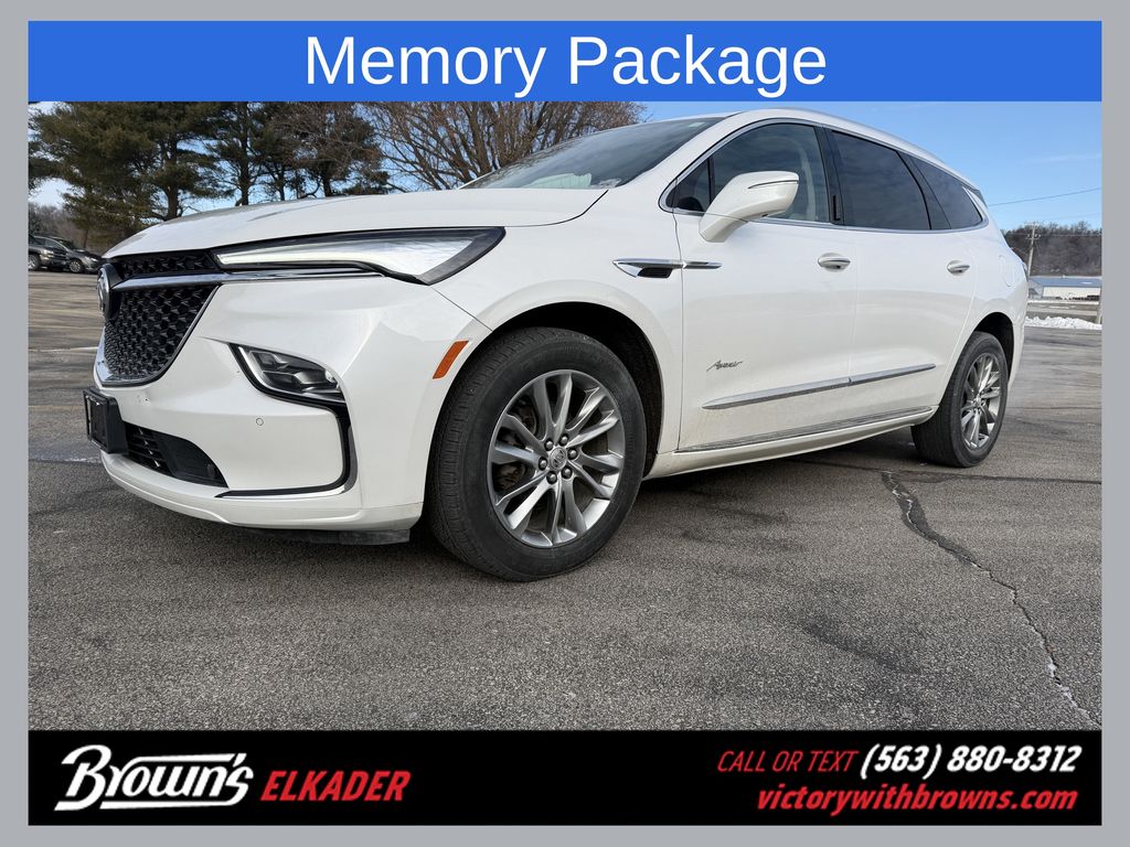 2023 Buick Enclave Avenir's photo