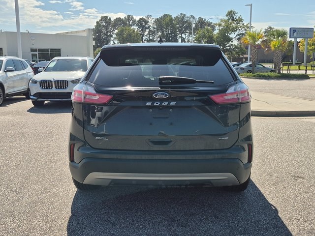 2021 Ford Edge SEL photo 3