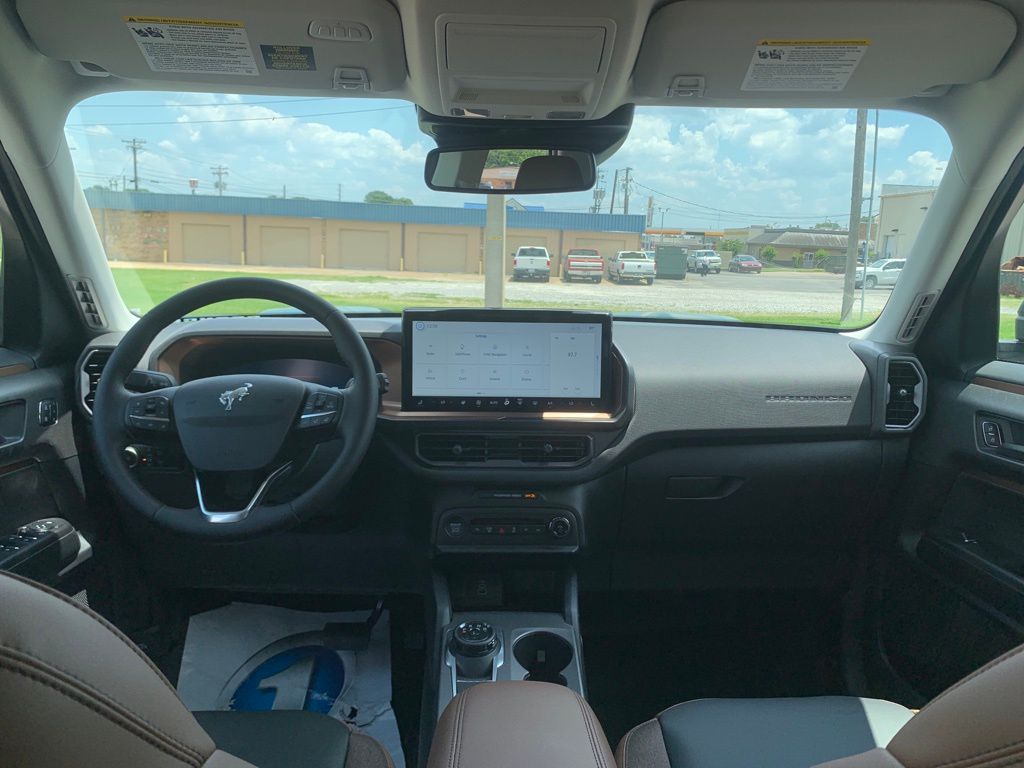 2025 Ford Bronco Sport Outer Banks photo 20