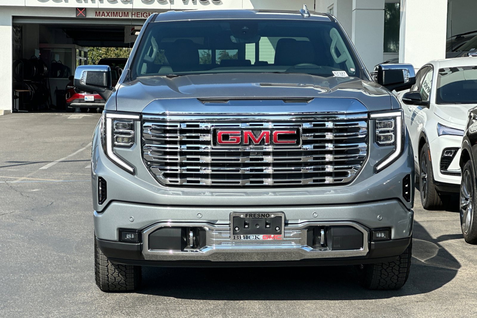 2026 Gmc Sierra 1500 Denali photo 3
