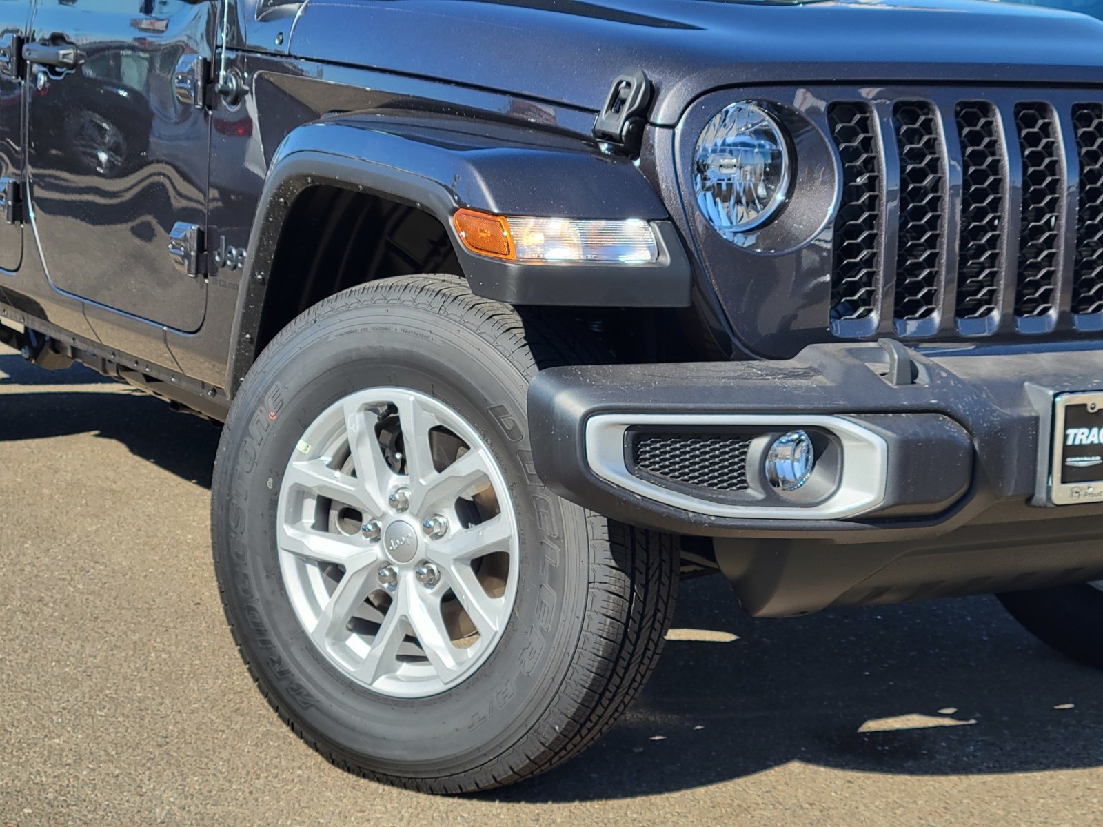 2023 Jeep Gladiator Sport S photo 3