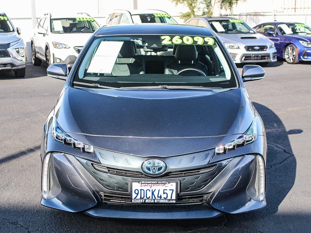 2022 Toyota Prius Prime XLE photo 2
