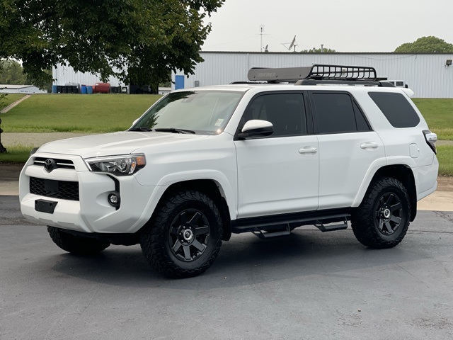 2022 Toyota 4Runner Trail Special Edition photo 3