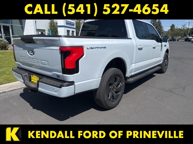 2025 Ford F-150 Lightning photo 9