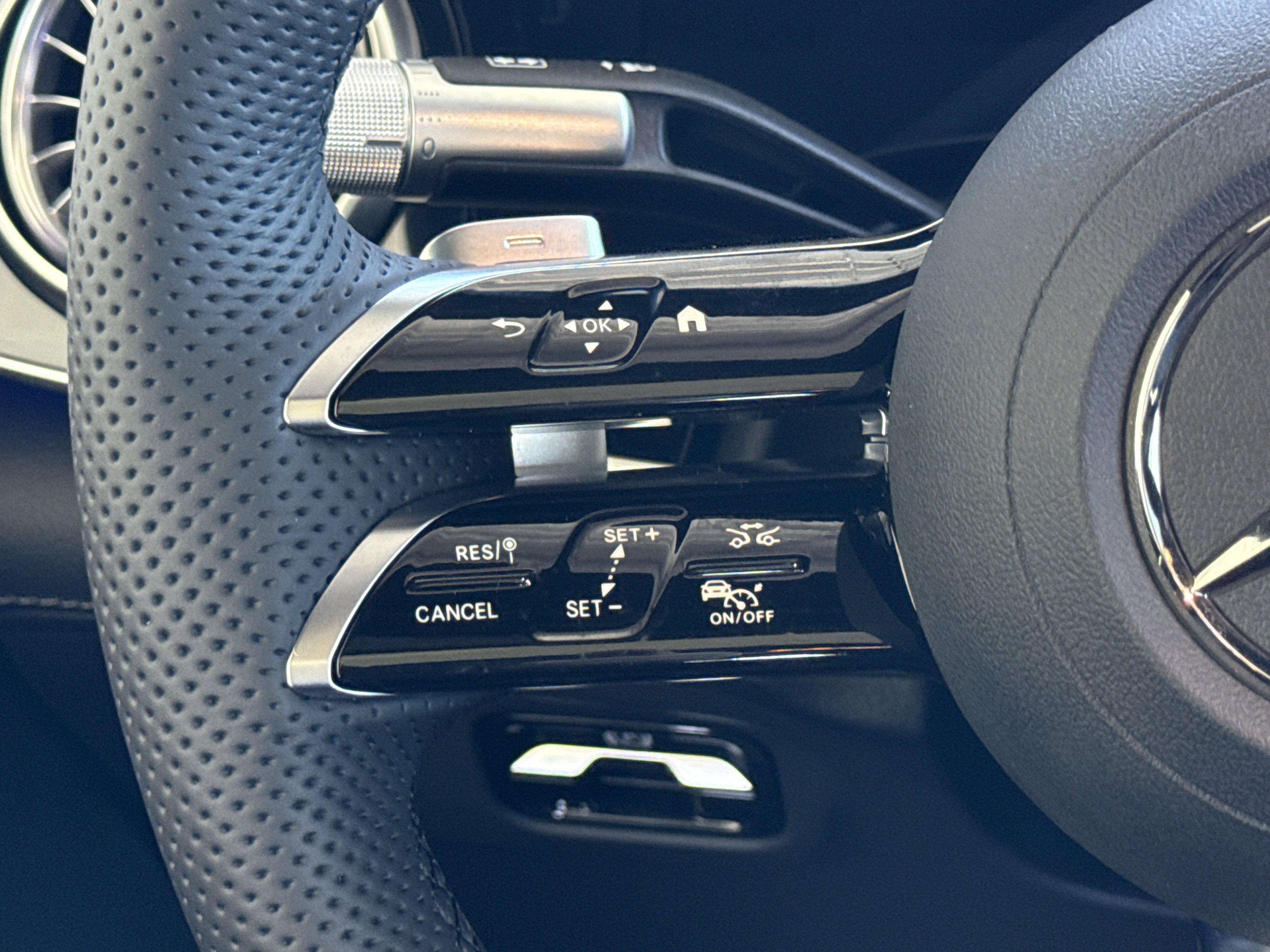 2026 Mercedes Benz EQS Sedan 450 photo 4