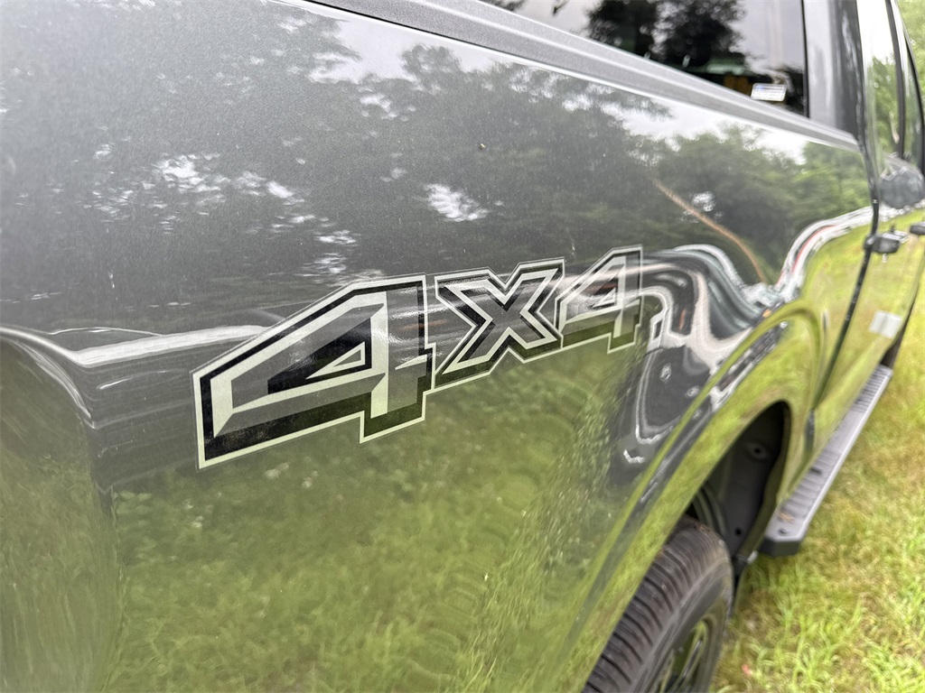 2025 Ford F-150 XLT photo 25