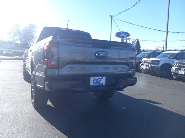 2025 Ford Ranger XLT photo 2