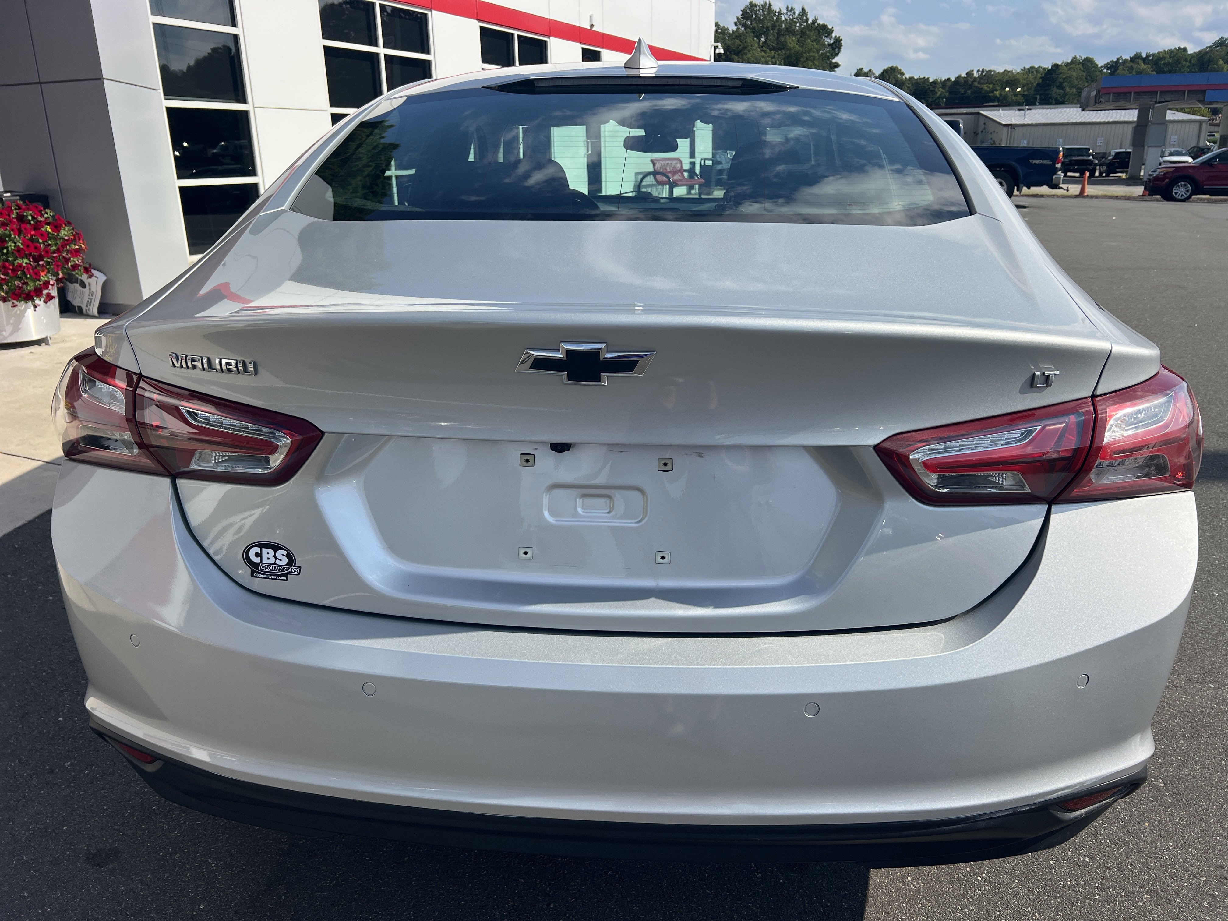2022 Chevrolet Malibu 1LT photo 3