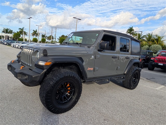 2018 Jeep Wrangler Unlimited Sport photo 3