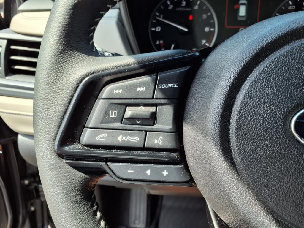 2025 Subaru Forester Premium Base photo 25