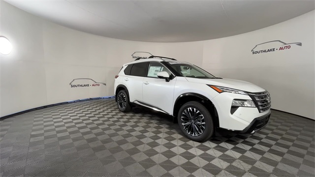 New 2026 Nissan Rogue Platinum Crossover Everest White Pearl