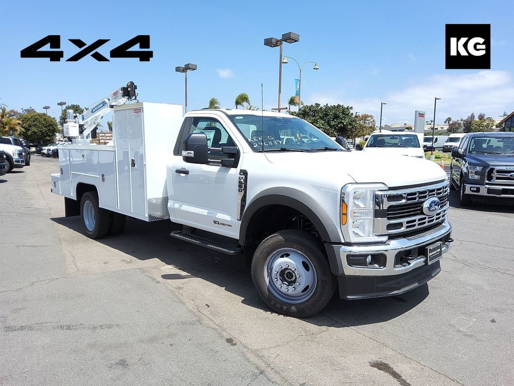 2024 Ford F-550 Super Duty Chassis Cab XL's photo