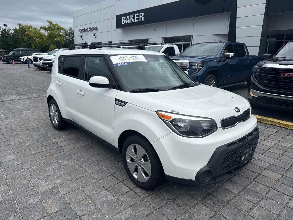 Used 2016 Kia Soul Base with VIN KNDJN2A23G7395679 for sale in Summerville, SC
