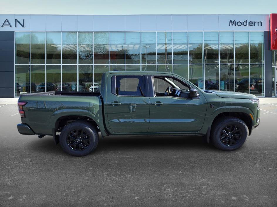 2026 Nissan Frontier Crew Cab SV photo 4