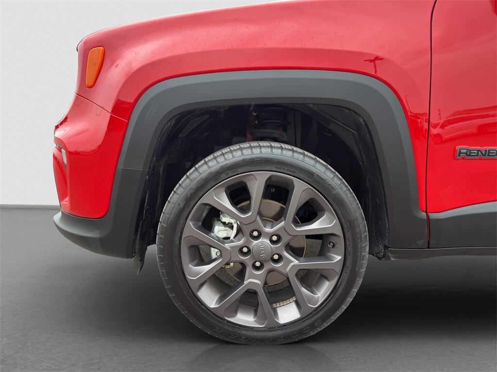 2023 Jeep Renegade Latitude Upland photo 21