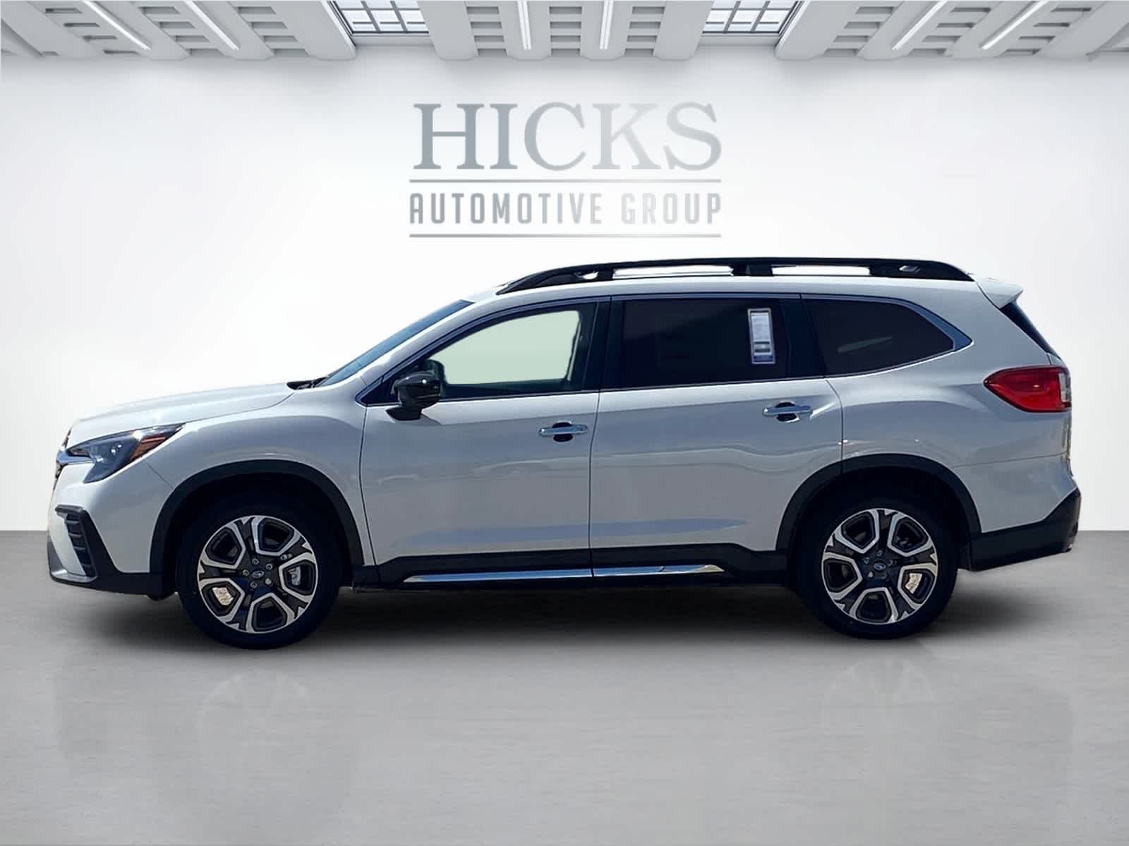 New 2025 CRYSTAL WHITE PEARL Subaru Touring image 8