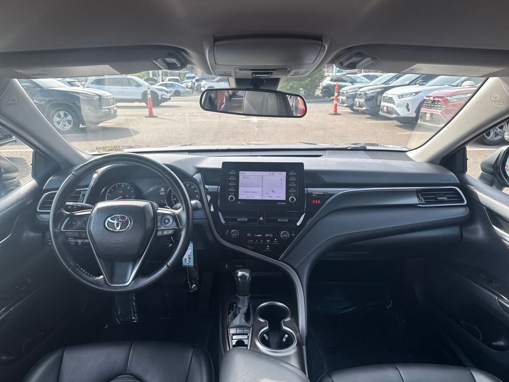 2023 Toyota Camry SE photo 2