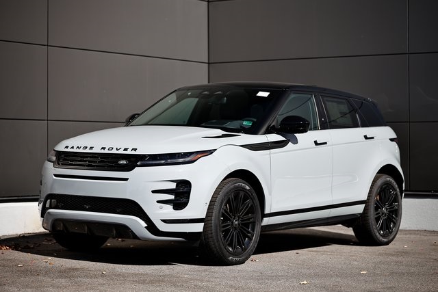 2026 Land Rover Range Rover Evoque Dynamic SE