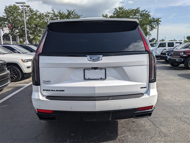 2023 Cadillac Escalade Sport photo 4