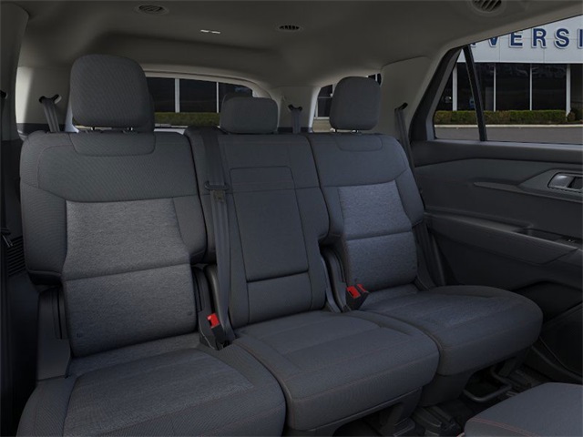 2025 Ford Explorer photo 10