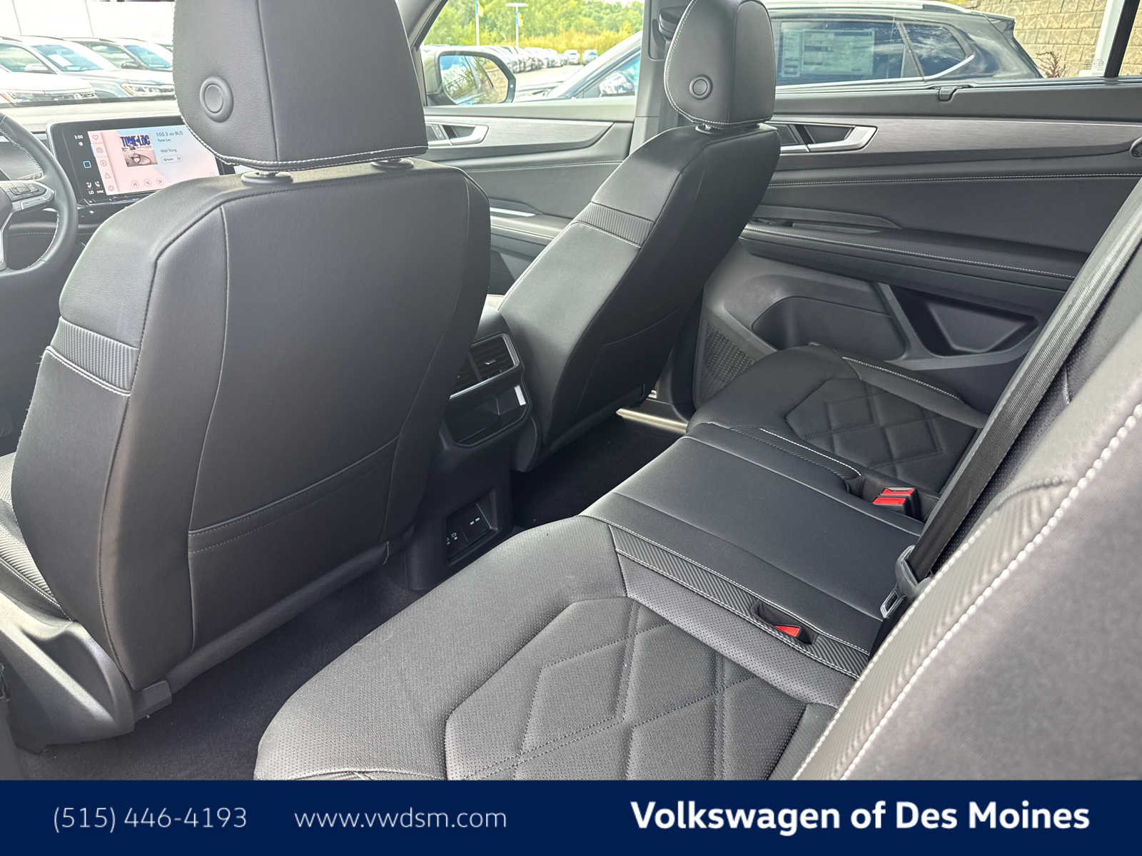 2026 Volkswagen Atlas Cross Sport SE Technology photo 13