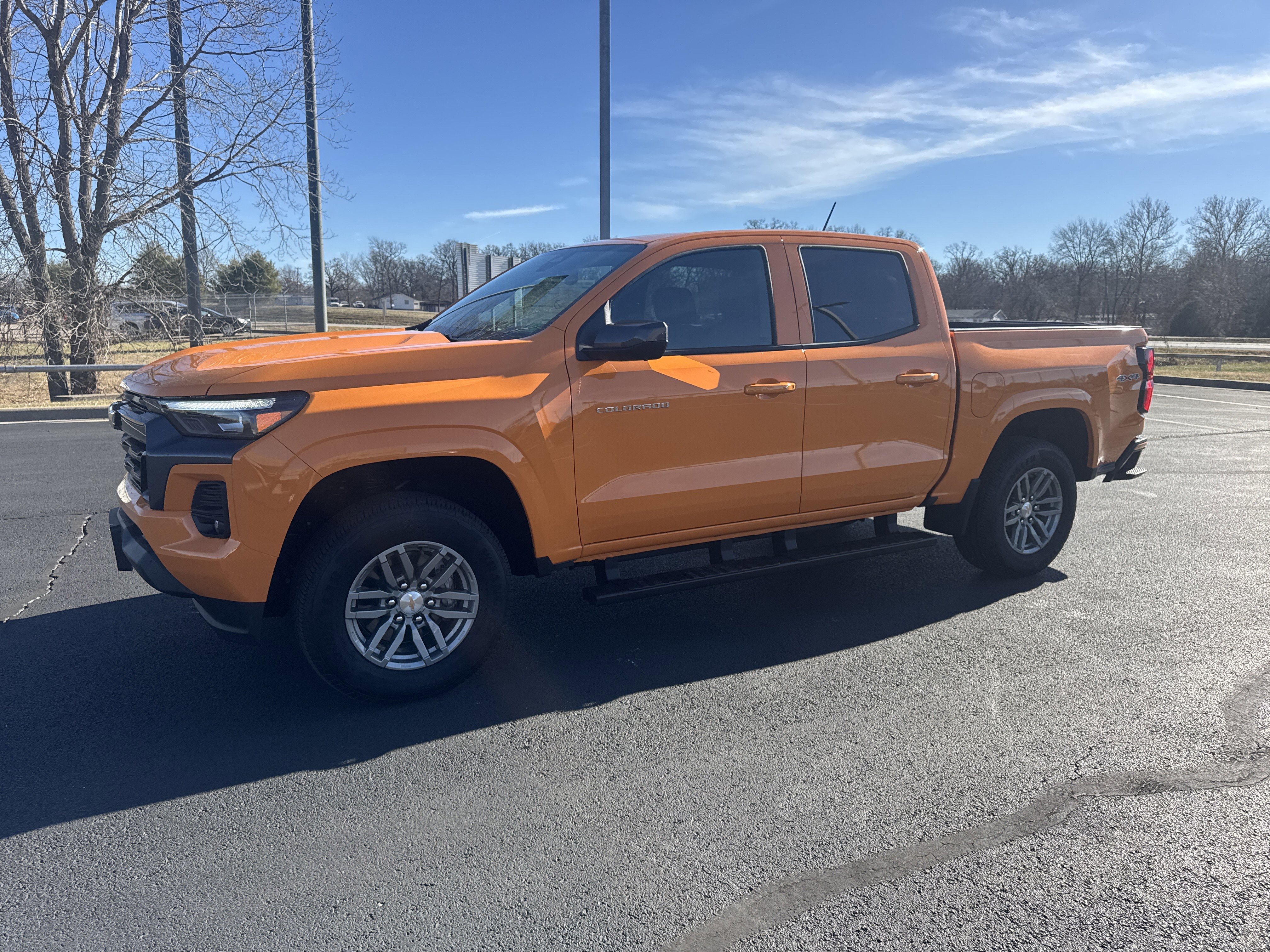 2025 Chevrolet Colorado LT's photo