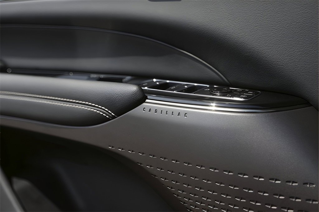 2024 Cadillac Lyriq Luxury photo 19