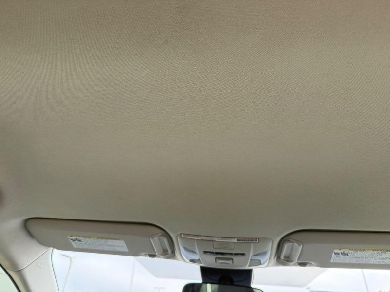 2021 Toyota Corolla Hybrid LE photo 14