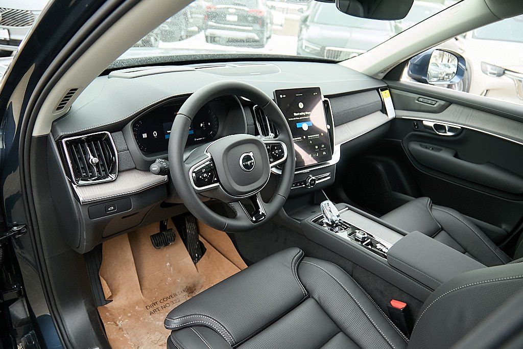 2026 VOLVO XC90 - Image 11