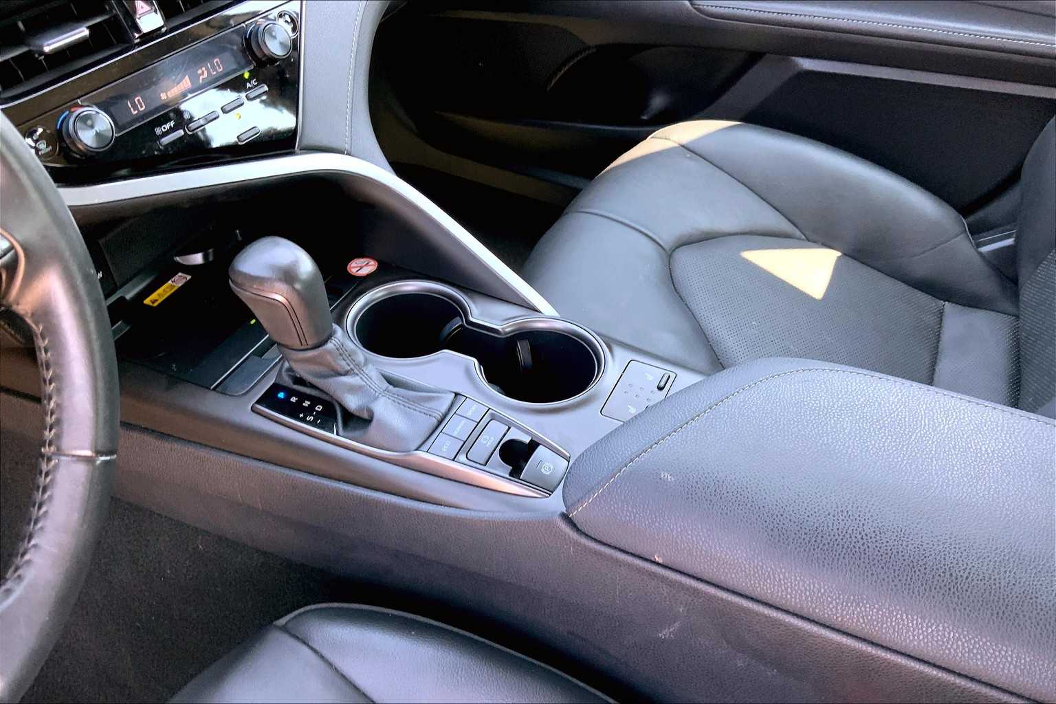 2023 Toyota Camry XSE photo 15