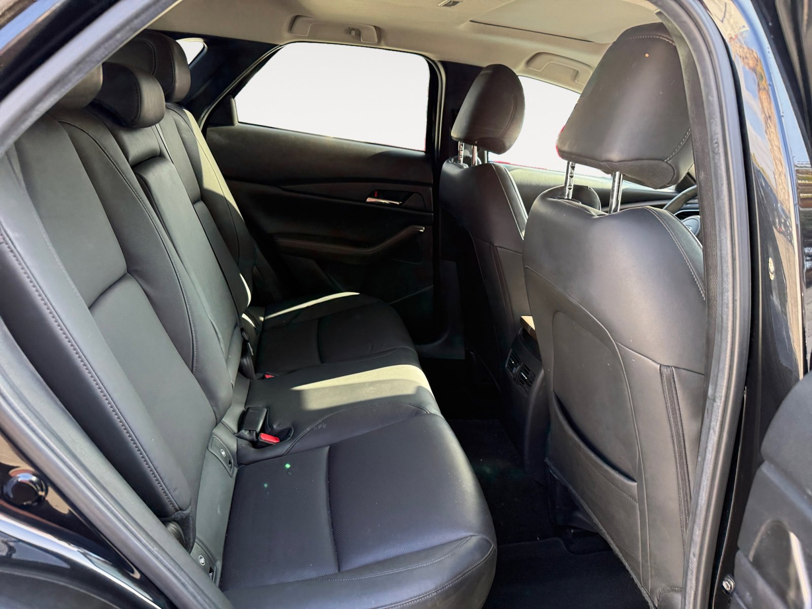 2022 Mazda CX-30 2.5 S Premium photo 18
