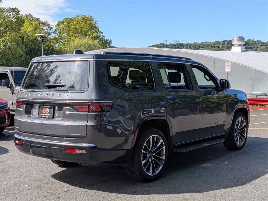 2022 Jeep Wagoneer Series II photo 3
