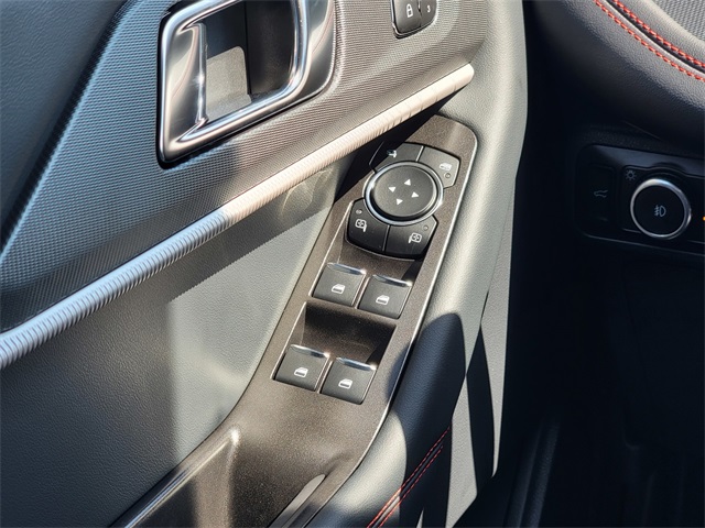 2025 Ford Explorer ST-Line photo 22